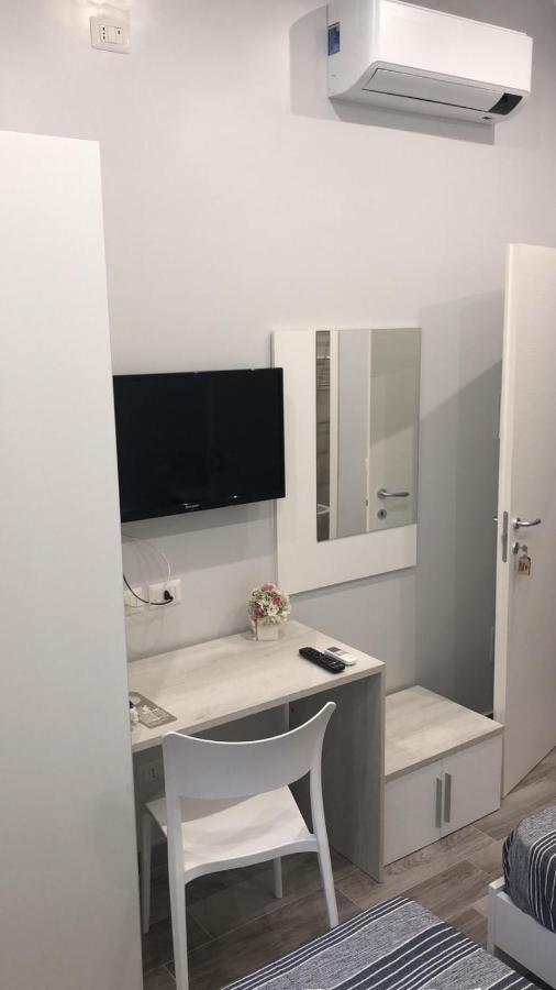 B&B Vittorio Emanuele Чиро-Марина Экстерьер фото